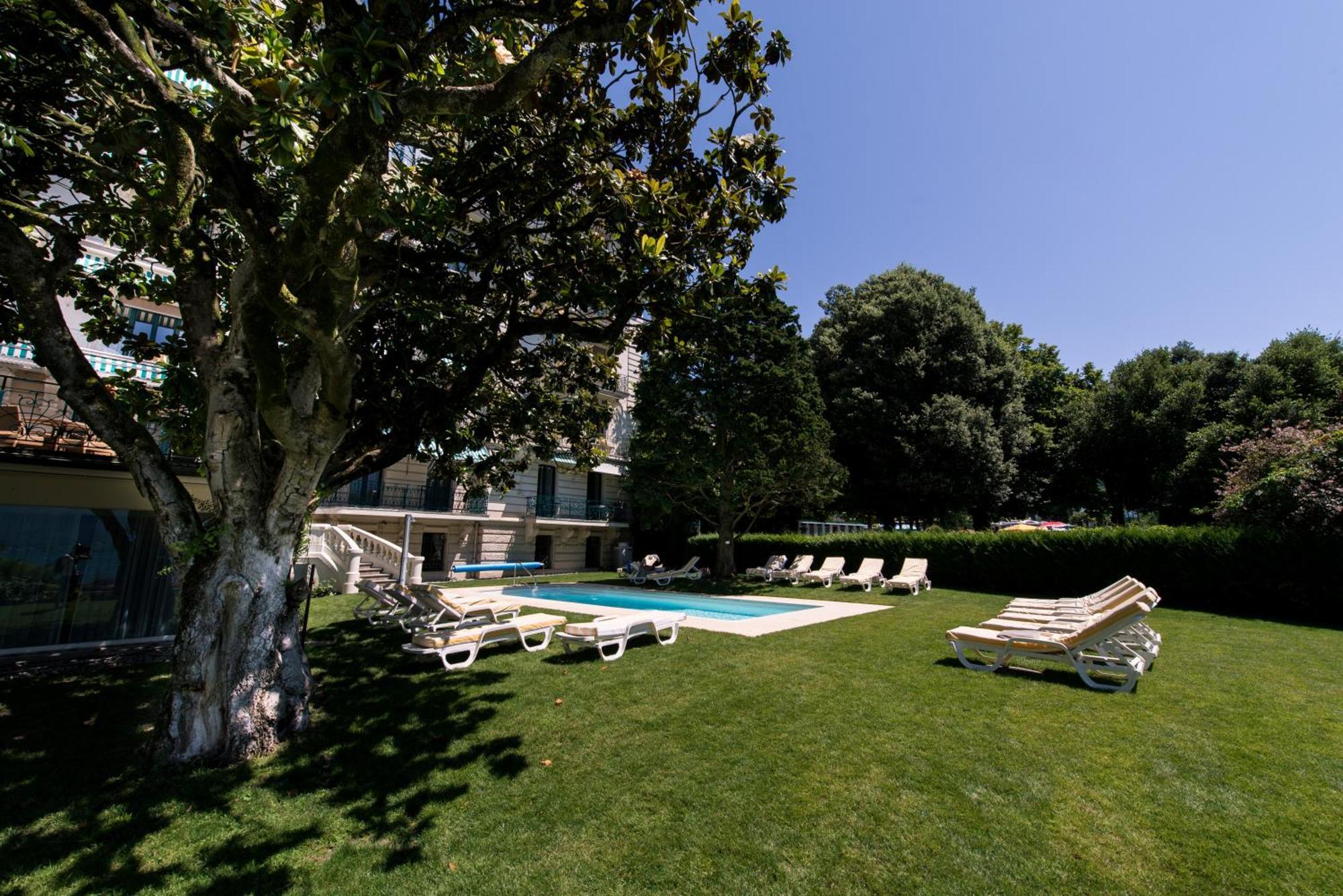 Villa Eden Palace Au Lac Монтрьо Екстериор снимка