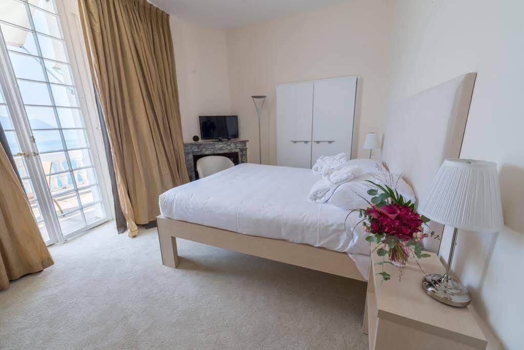 Villa Eden Palace Au Lac Монтрьо Екстериор снимка